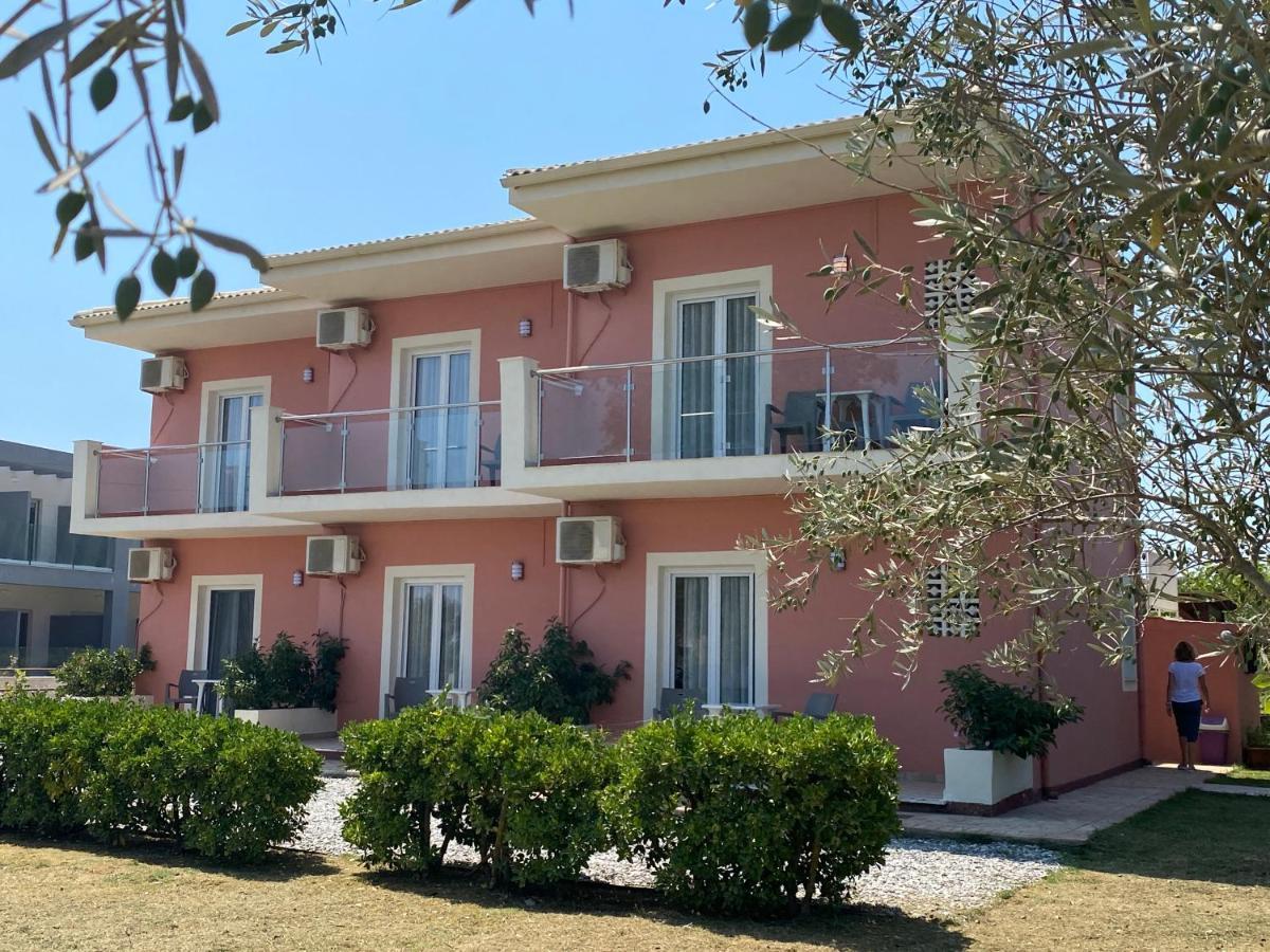 Megali Beach Nikos Sidari  Bagian luar foto