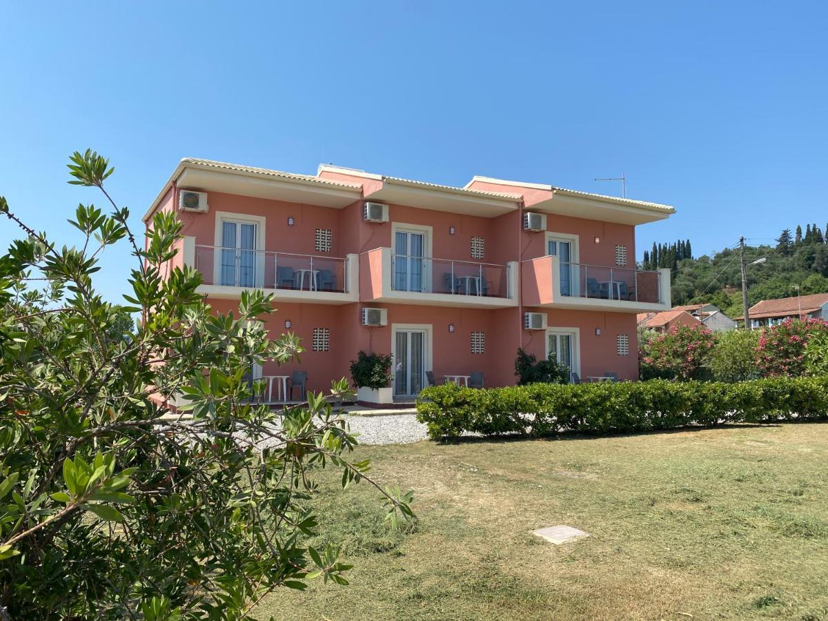 Megali Beach Nikos Sidari  Bagian luar foto