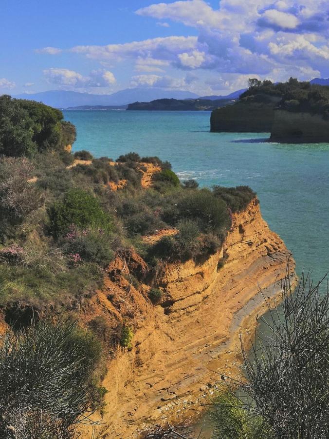 Megali Beach Nikos Sidari  Bagian luar foto